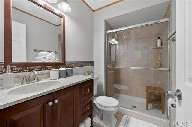 1421 Nancy Lee Drive, St Louis, MO 63146