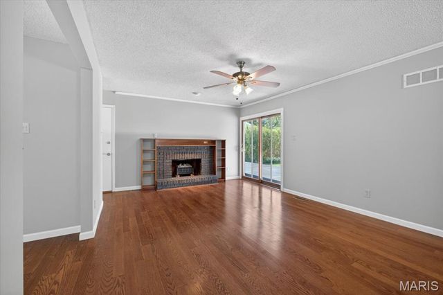 1421 Nancy Lee Drive, St Louis, MO 63146
