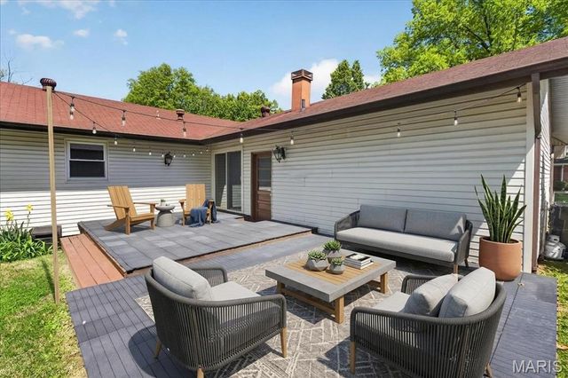 1421 Nancy Lee Drive, St Louis, MO 63146