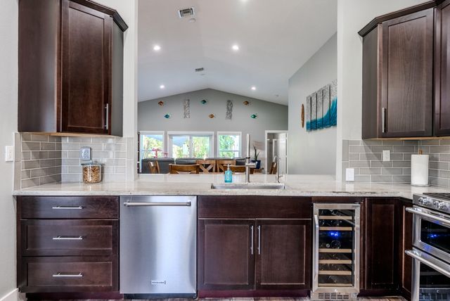 11420 NW 26th Street, Plantation, FL 33323