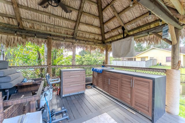 11420 NW 26th Street, Plantation, FL 33323