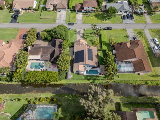 11420 NW 26th Street, Plantation, FL 33323