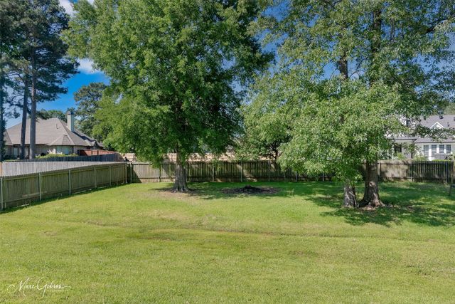 2228 Grapevine Lane, Haughton, LA 71037