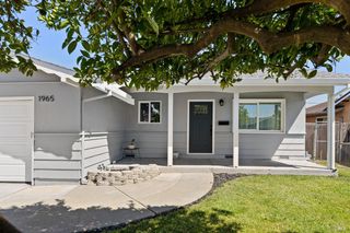 1965 Buckingham Dr, Fairfield, CA 94533