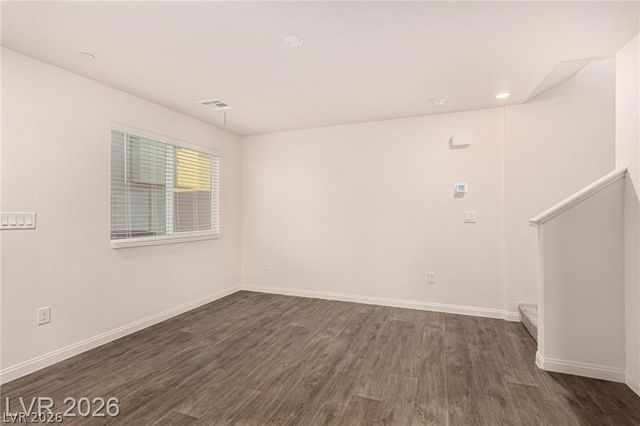 2833 Champagne Gold Avenue, North Las Vegas, NV 89086