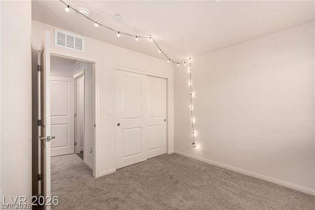 2833 Champagne Gold Avenue, North Las Vegas, NV 89086