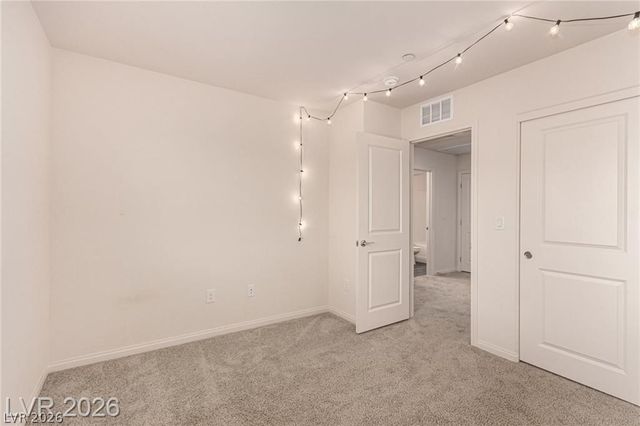 2833 Champagne Gold Avenue, North Las Vegas, NV 89086