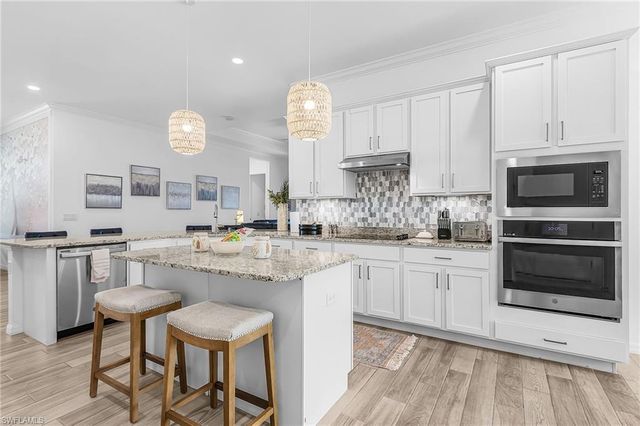 25048 Oak Hammock CT, Punta Gorda, FL 33955