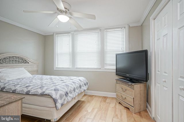 1208 W OREGON AVE, Philadelphia, PA 19148