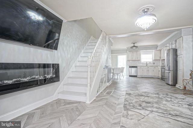 1208 W OREGON AVE, Philadelphia, PA 19148