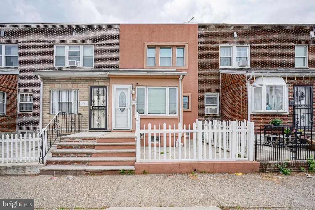 1208 W OREGON AVE, Philadelphia, PA 19148