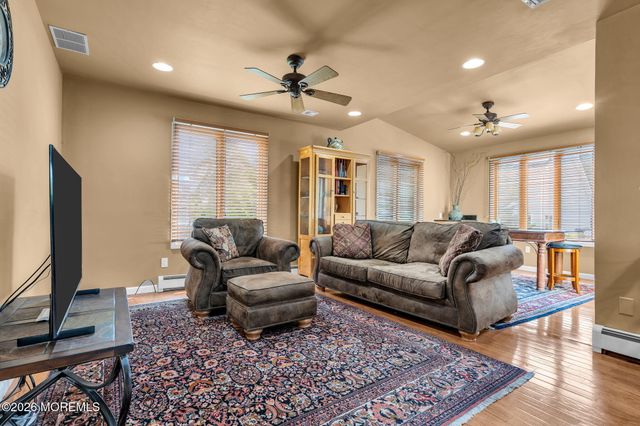 68 14th Street, Toms River, NJ 08753