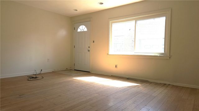 1352 Herman Street, Troy Hill, PA 15212