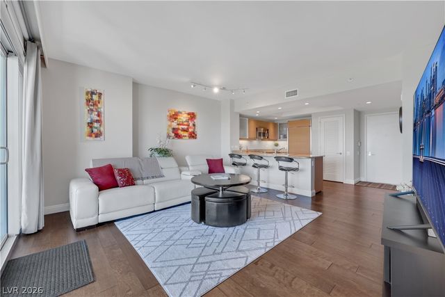 322 Karen Avenue 2105, Las Vegas, NV 89109