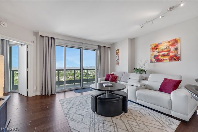 322 Karen Avenue 2105, Las Vegas, NV 89109