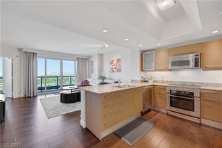 322 Karen Avenue 2105, Las Vegas, NV 89109