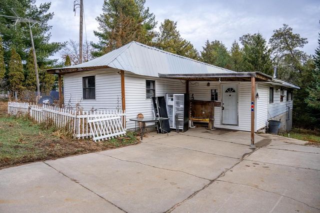 2434 Hillcrest Avenue, Friendship, WI 53934