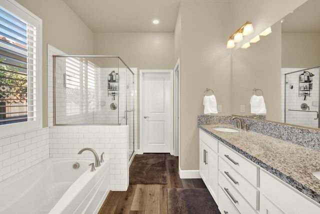 5137 Creekhollow Way, Roseville, CA 95747