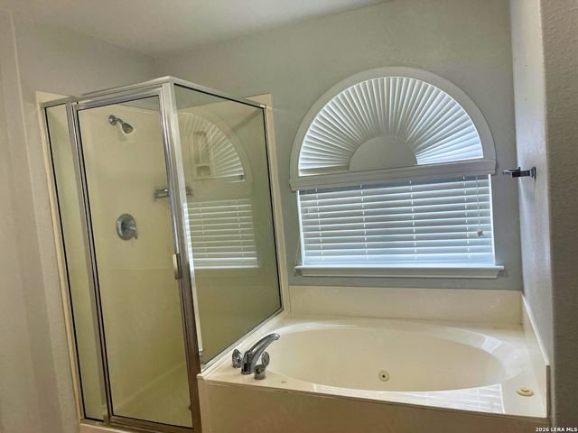 324 WILLOW LOOP, Cibolo, TX 78108