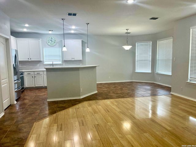 324 WILLOW LOOP, Cibolo, TX 78108