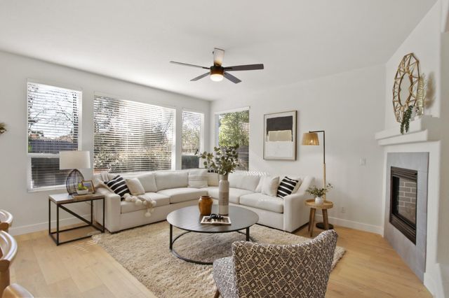 1839 Bonhill Dr, Folsom, CA 95630