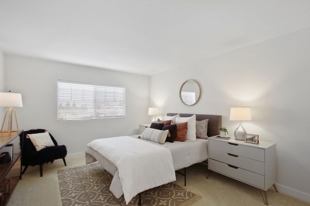 1839 Bonhill Dr, Folsom, CA 95630