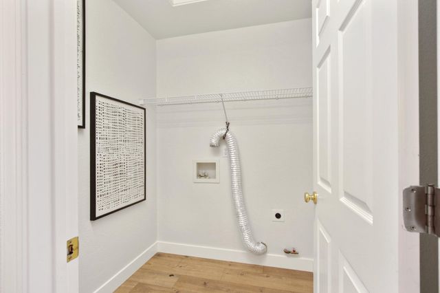 1839 Bonhill Dr, Folsom, CA 95630