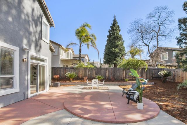 1839 Bonhill Dr, Folsom, CA 95630
