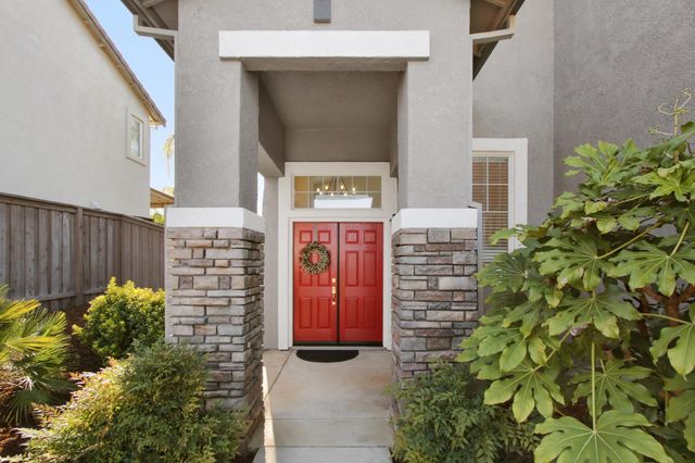 1839 Bonhill Dr, Folsom, CA 95630