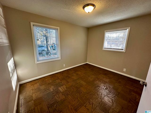 537 GRANT STREET, Midfield, AL 35228