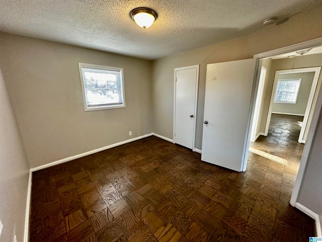 537 GRANT STREET, Midfield, AL 35228