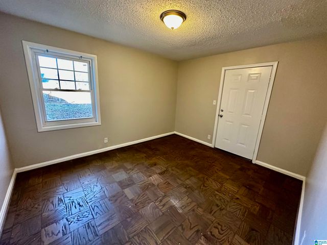 537 GRANT STREET, Midfield, AL 35228