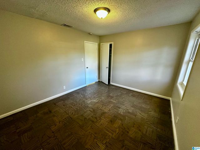 537 GRANT STREET, Midfield, AL 35228