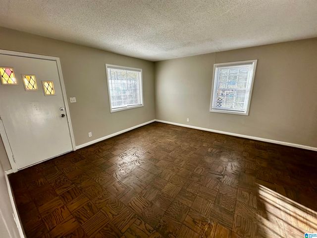 537 GRANT STREET, Midfield, AL 35228