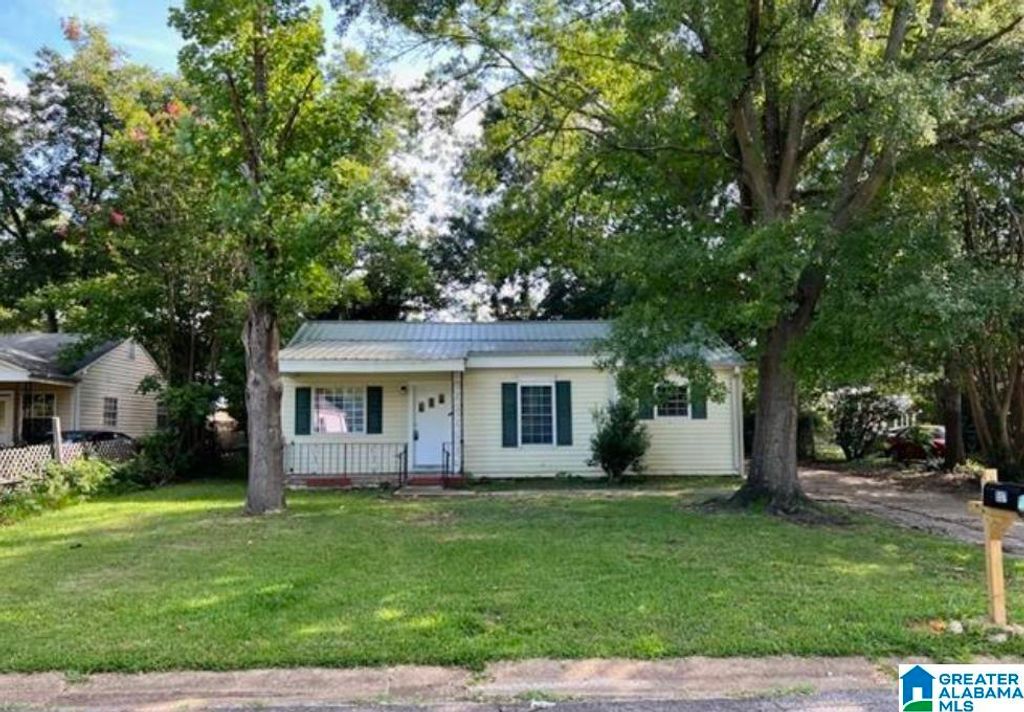 537 GRANT STREET, Midfield, AL 35228