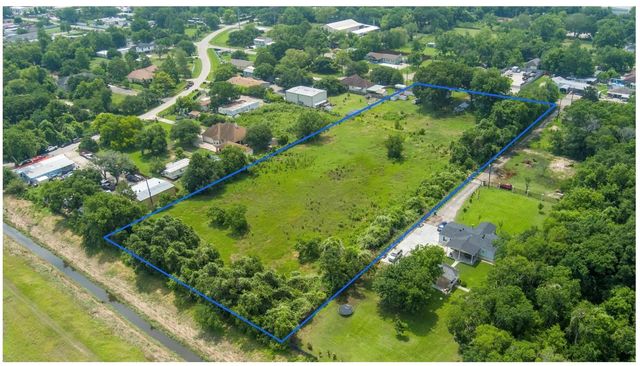 3240 Brownie Campbell Road, Houston, TX 77086