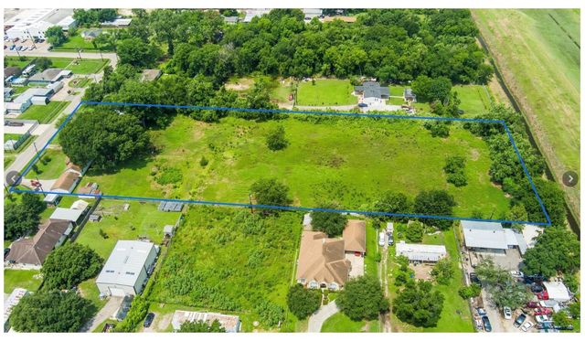 3240 Brownie Campbell Road, Houston, TX 77086
