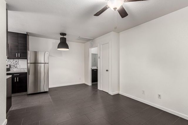 3034 N 35th Street 3, Phoenix, AZ 85018