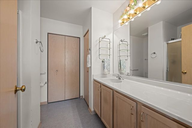 1641 Abington Lane, North Aurora, IL 60542
