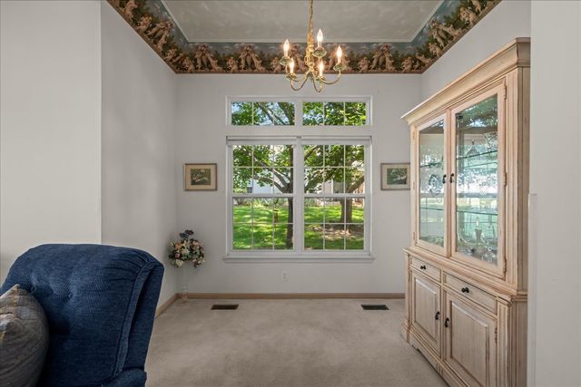 1641 Abington Lane, North Aurora, IL 60542