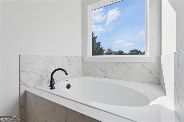 2425 Elmwood Circle, Atlanta, GA 30339