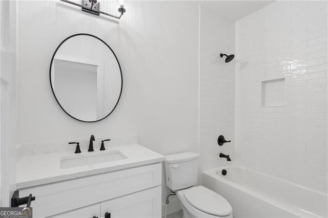 2425 Elmwood Circle, Atlanta, GA 30339