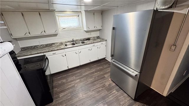 322 W 7TH Street, Maryville, MO 64468