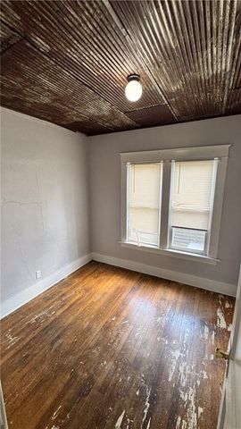 322 W 7TH Street, Maryville, MO 64468