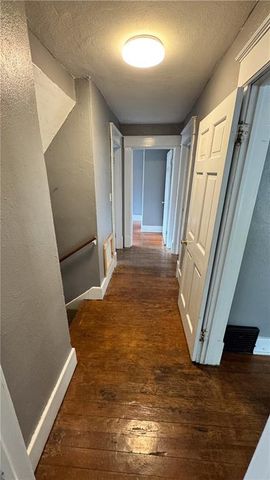 322 W 7TH Street, Maryville, MO 64468