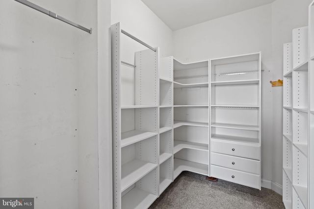 303 SURGEON GENERALS CT, Philadelphia, PA 19146