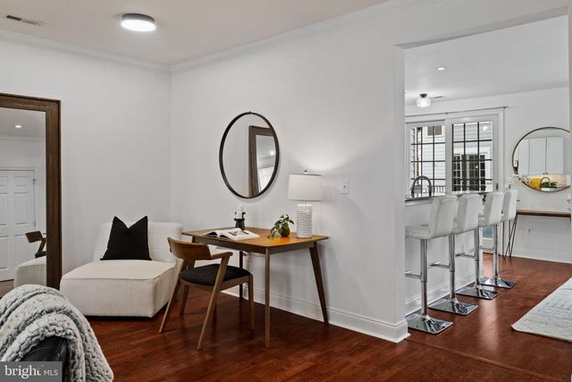 303 SURGEON GENERALS CT, Philadelphia, PA 19146