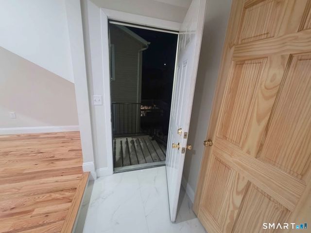 564 Fairfield Avenue, Stamford, CT 06902