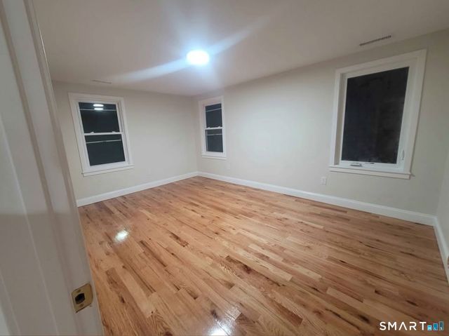 564 Fairfield Avenue, Stamford, CT 06902