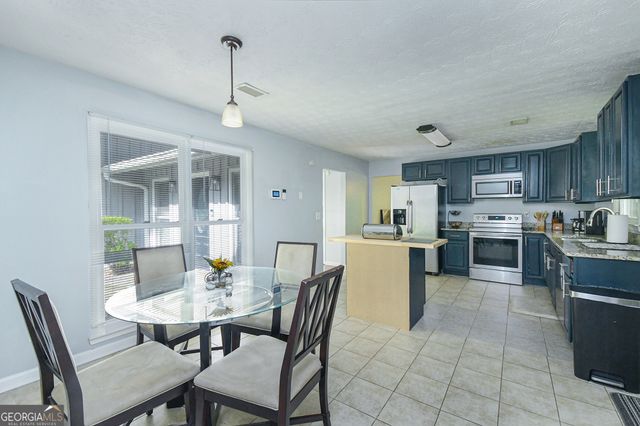 1328 Hidden Hills Parkway, Stone Mountain, GA 30088
